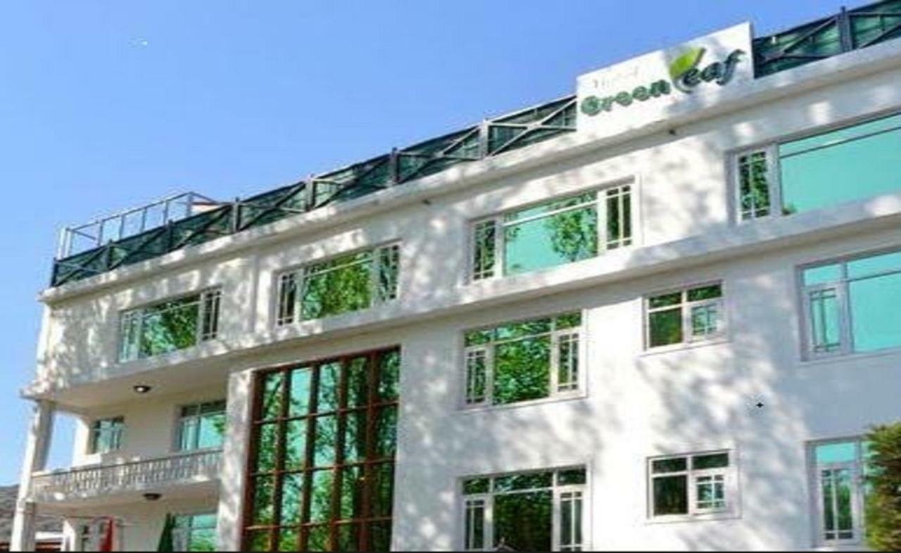 Hotel Green Leaf Srinagar Kültér fotó